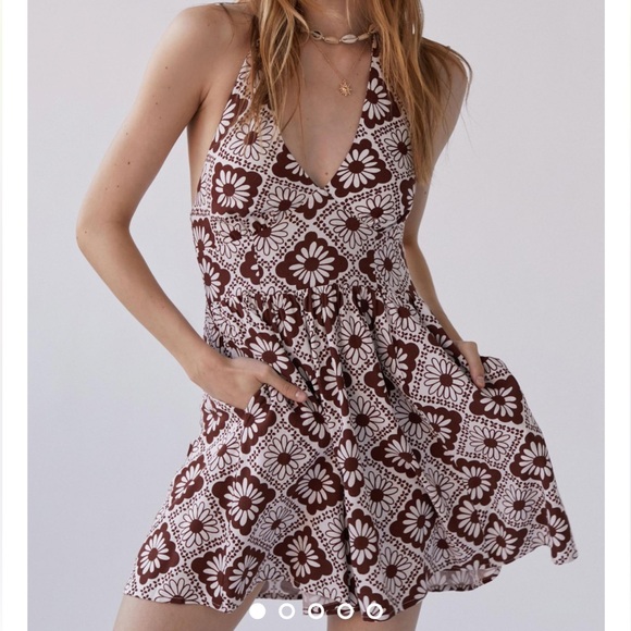 Urban Outfitters Dresses & Skirts - Urban Outfitters Printed Halter Mini Dress